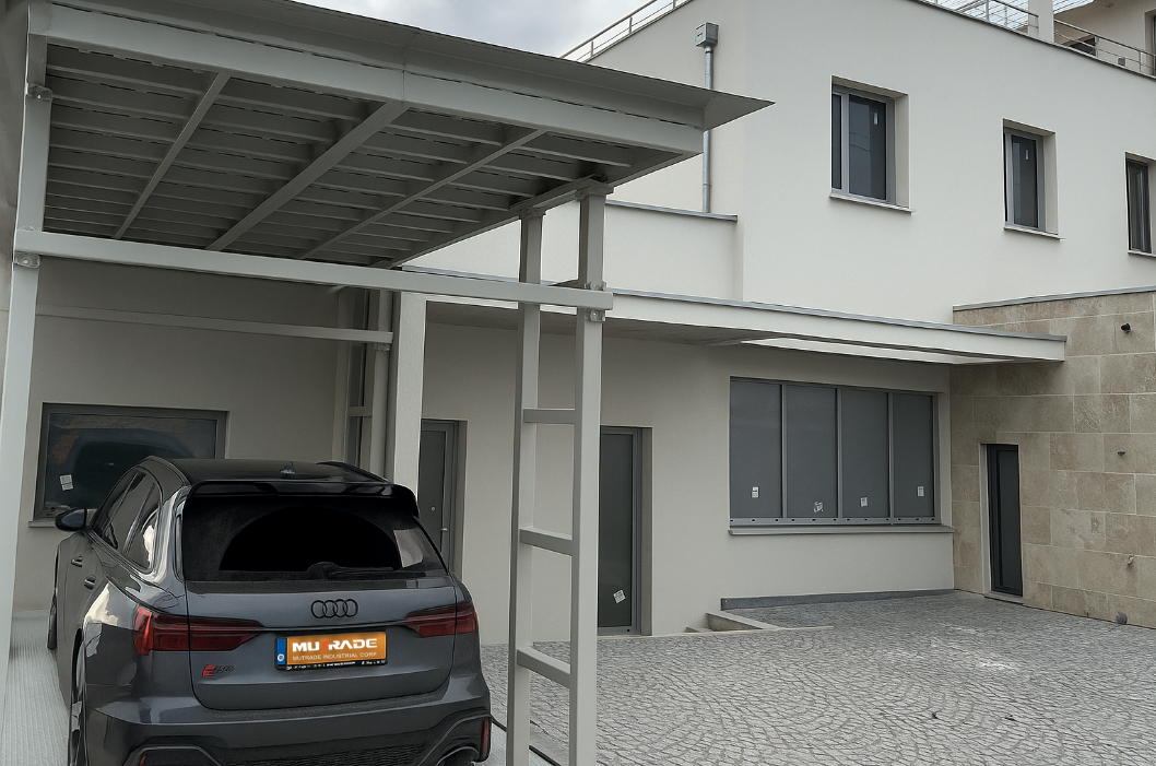 Transformando un estacionamiento privado en casa en Francia con la plataforma de elevación de tijera de doble cubierta